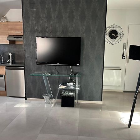 Studio Strasbourg Niederhausbergen ภายนอก รูปภาพ